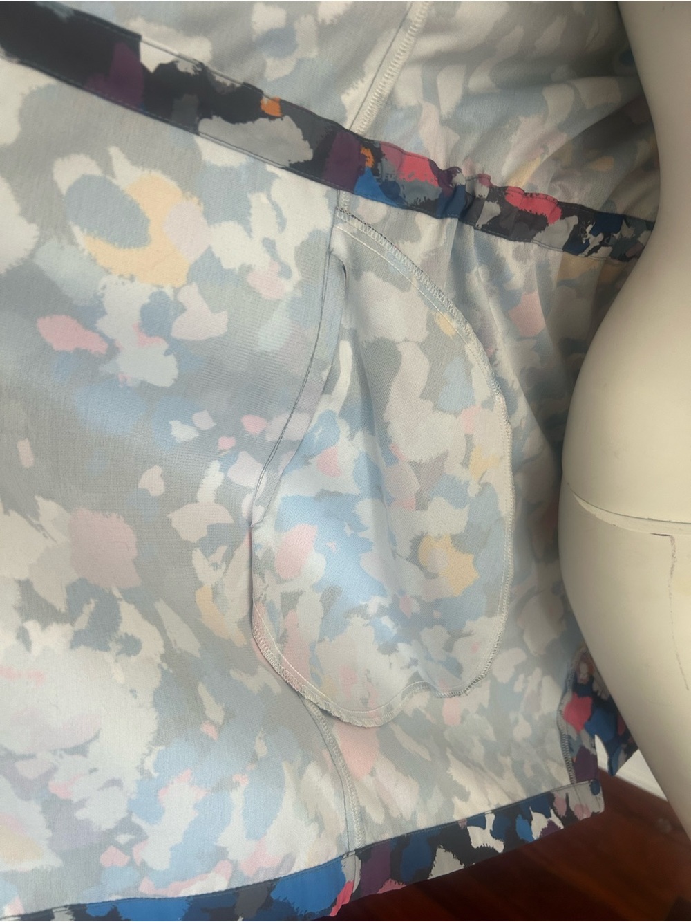Abstract Print Drawstring Windbreaker - Multicolor - Picture 8 of 9